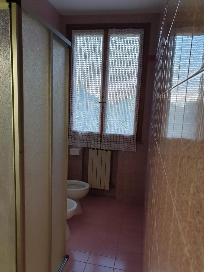 Villa Ferrari Oriella Solignano Nuovo Екстер'єр фото