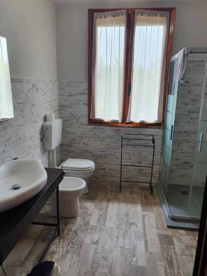 Villa Ferrari Oriella Solignano Nuovo Екстер'єр фото
