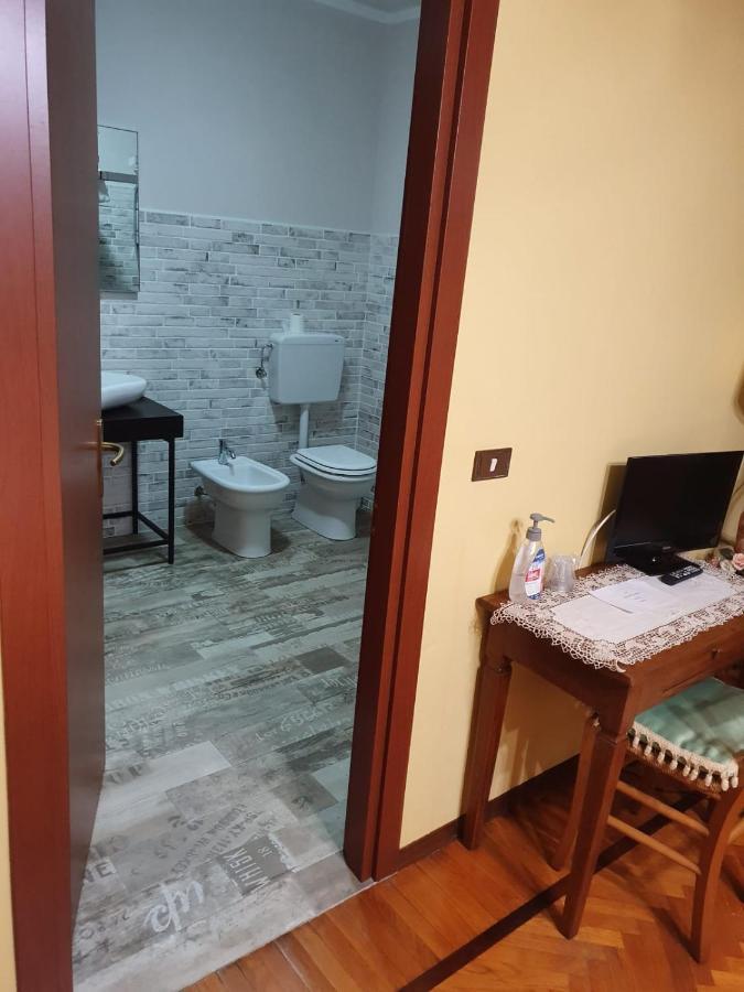 Villa Ferrari Oriella Solignano Nuovo Екстер'єр фото
